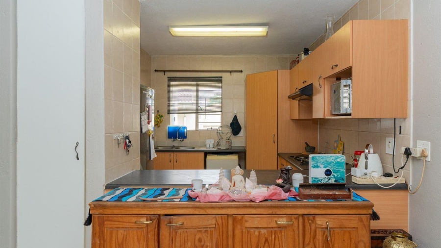2 Bedroom Property for Sale in Norton Home Estate AH Gauteng