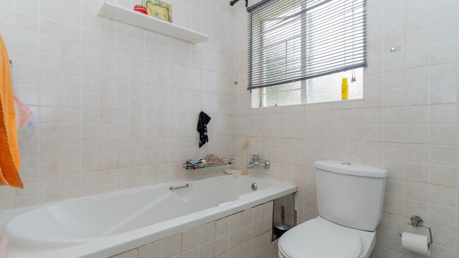 2 Bedroom Property for Sale in Norton Home Estate AH Gauteng