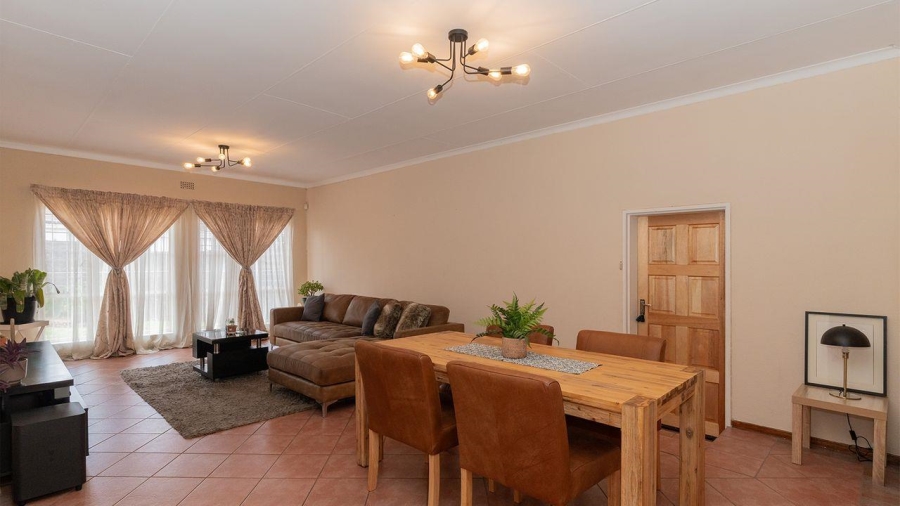 3 Bedroom Property for Sale in Edleen Gauteng