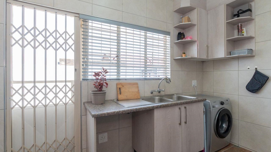 3 Bedroom Property for Sale in Edleen Gauteng