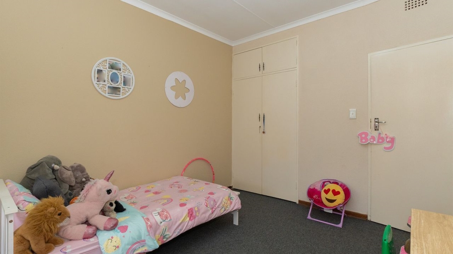 3 Bedroom Property for Sale in Edleen Gauteng
