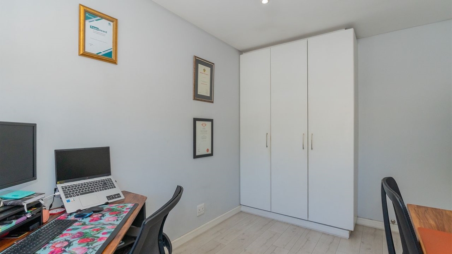 2 Bedroom Property for Sale in Bedford Gardens Gauteng