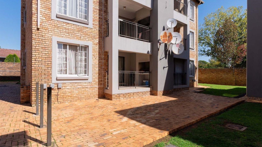 2 Bedroom Property for Sale in Birch Acres Gauteng
