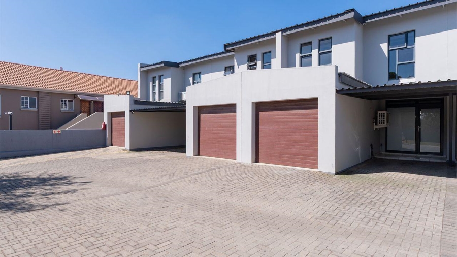 3 Bedroom Property for Sale in Rynfield Gauteng