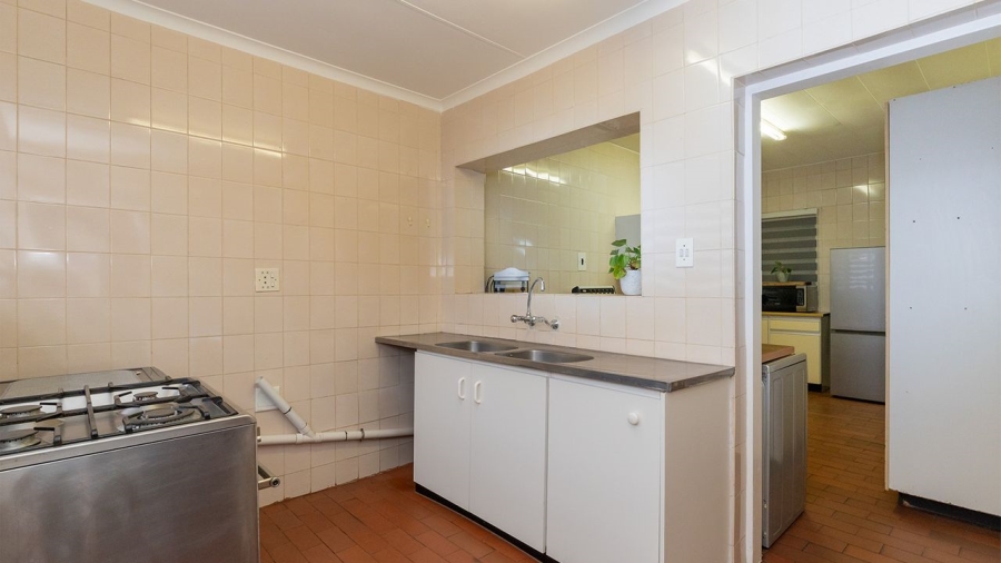 4 Bedroom Property for Sale in Birchleigh Gauteng