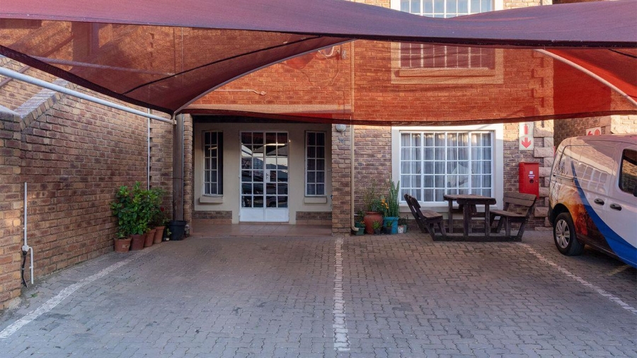 3 Bedroom Property for Sale in Terenure Gauteng