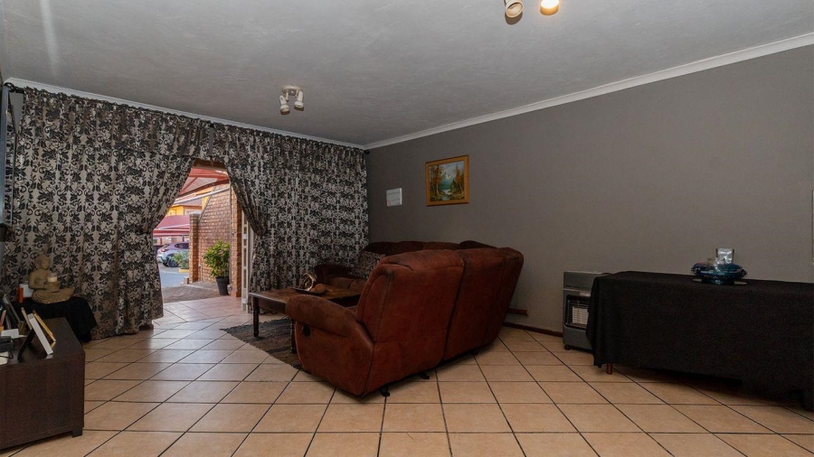 3 Bedroom Property for Sale in Terenure Gauteng