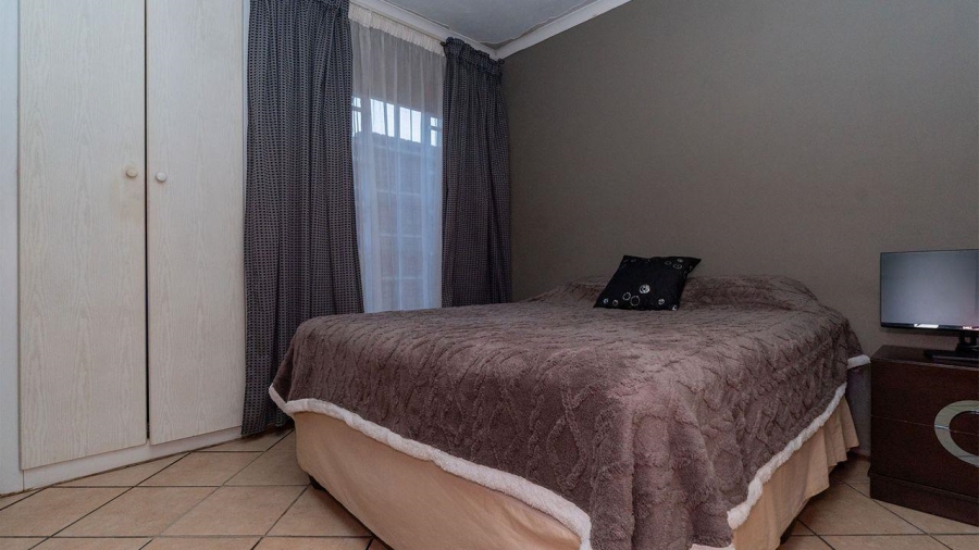 3 Bedroom Property for Sale in Terenure Gauteng