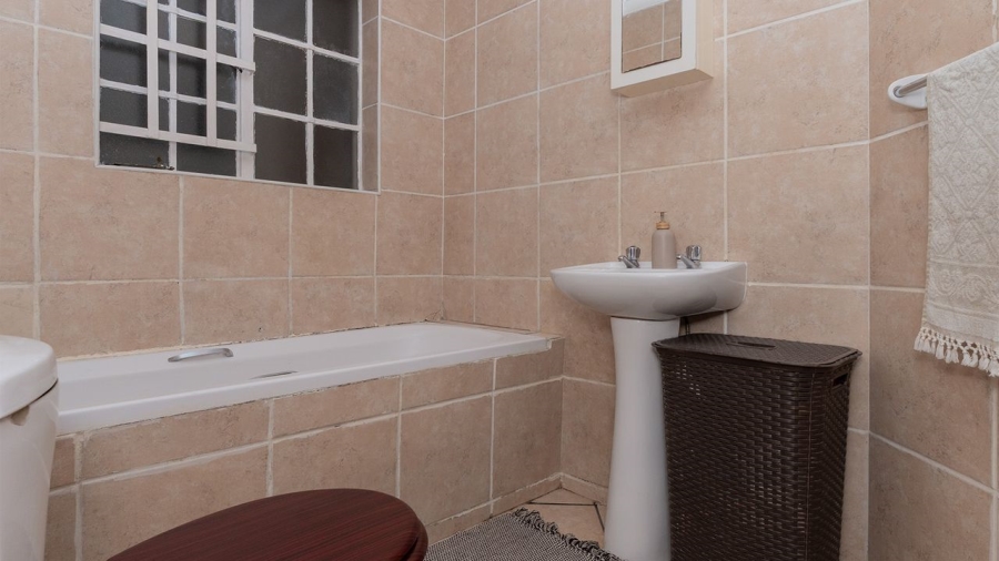 3 Bedroom Property for Sale in Terenure Gauteng