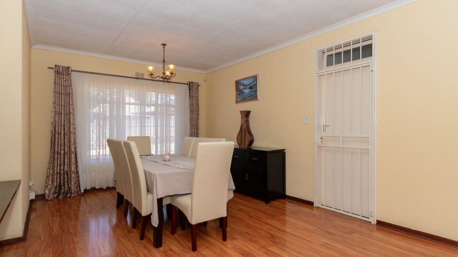 4 Bedroom Property for Sale in Birchleigh North Gauteng