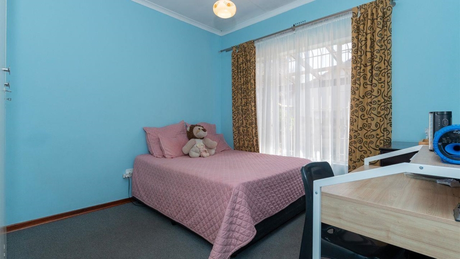 4 Bedroom Property for Sale in Birchleigh North Gauteng