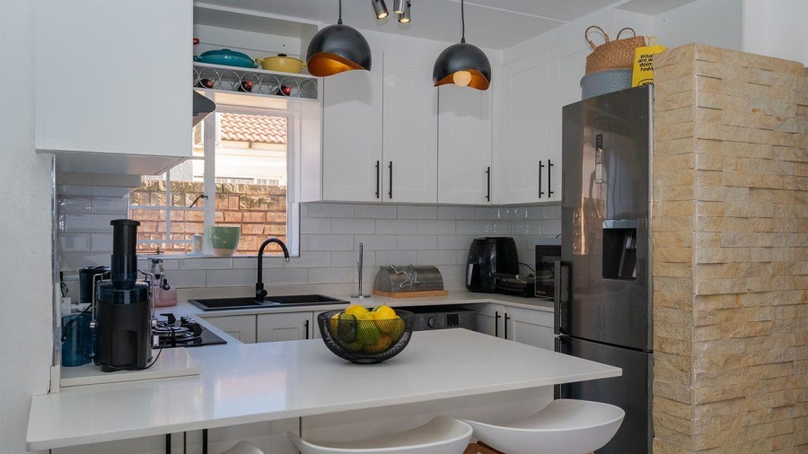 3 Bedroom Property for Sale in Terenure Gauteng