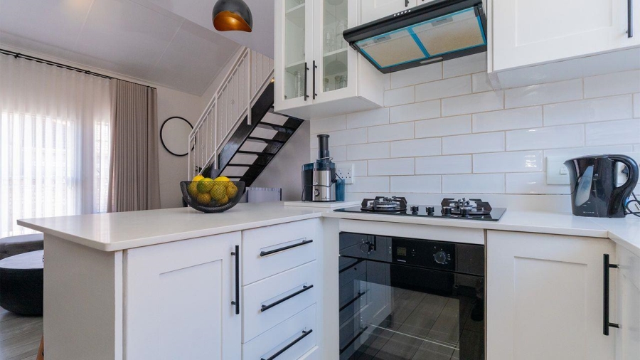 3 Bedroom Property for Sale in Terenure Gauteng