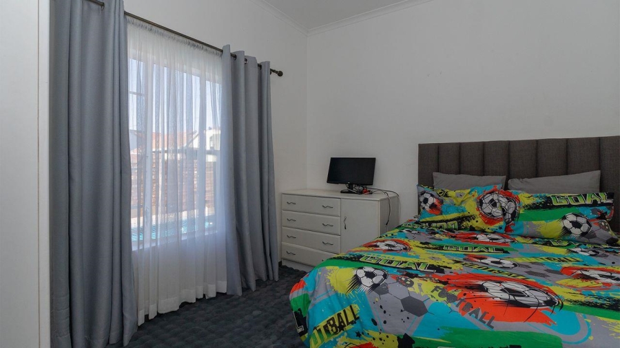 3 Bedroom Property for Sale in Terenure Gauteng
