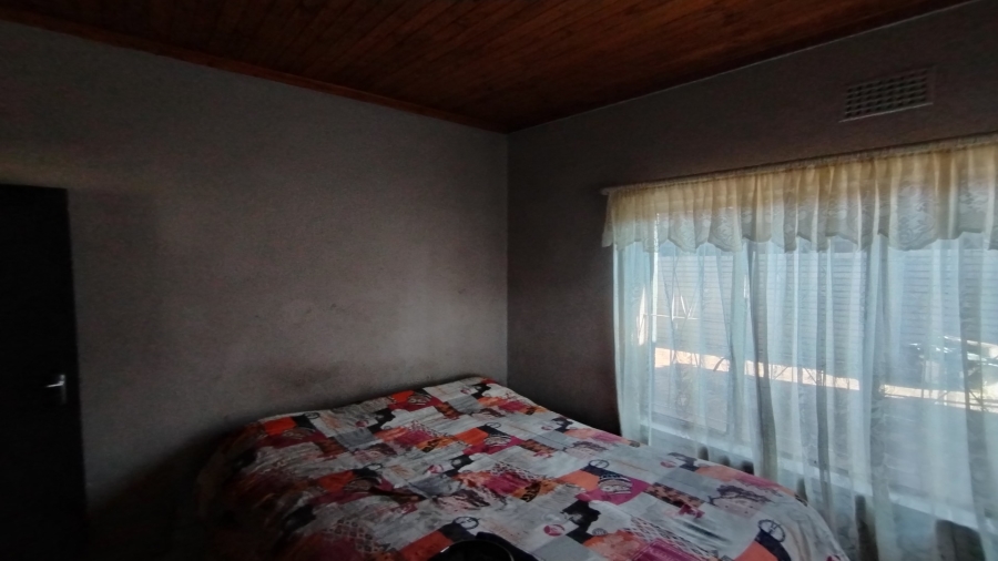 4 Bedroom Property for Sale in Vanderbijlpark CW 5 Gauteng