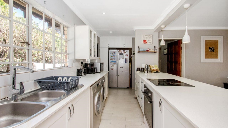 4 Bedroom Property for Sale in North Riding Gauteng