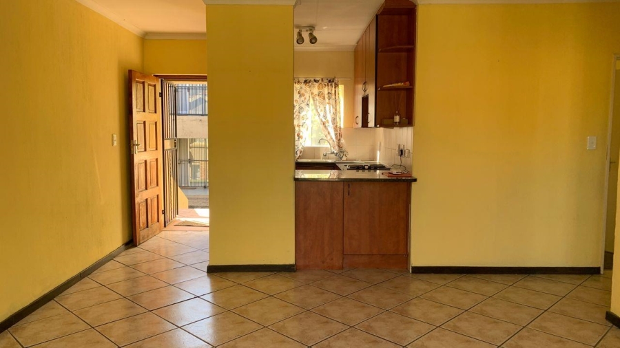 2 Bedroom Property for Sale in Wilgeheuwel Gauteng