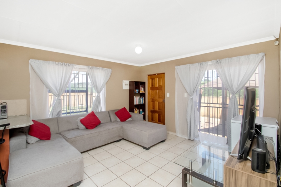 3 Bedroom Property for Sale in Cosmo City Gauteng