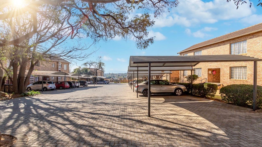 2 Bedroom Property for Sale in Northgate Gauteng
