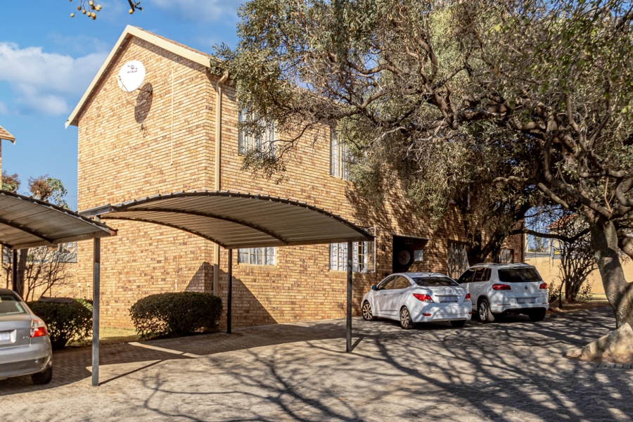 2 Bedroom Property for Sale in Northgate Gauteng