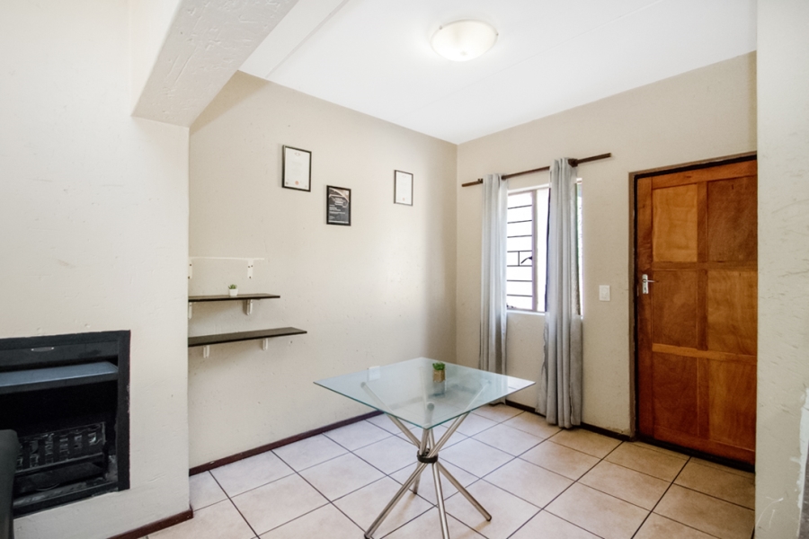 2 Bedroom Property for Sale in Northgate Gauteng