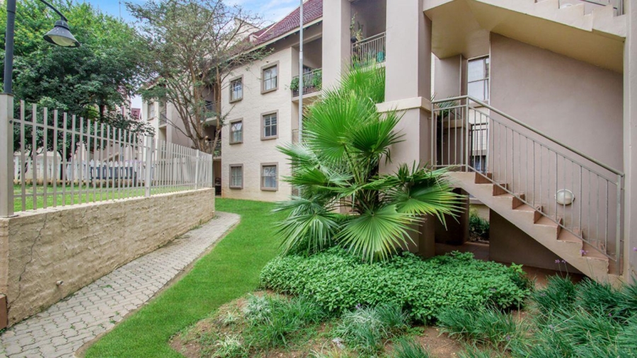 1 Bedroom Property for Sale in Sundowner Gauteng