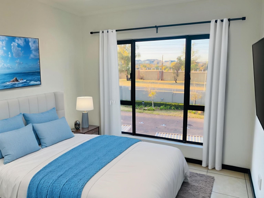 To Let 2 Bedroom Property for Rent in Barbeque Downs Gauteng