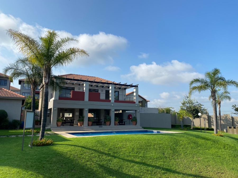 To Let 2 Bedroom Property for Rent in Barbeque Downs Gauteng