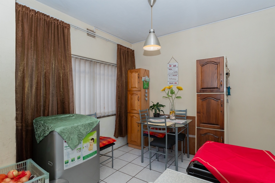 2 Bedroom Property for Sale in Rhodesfield Gauteng