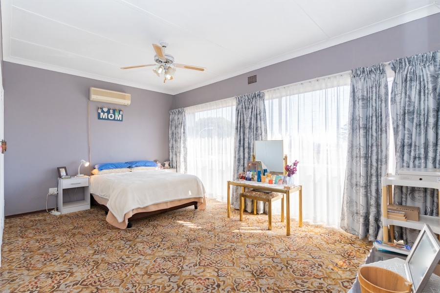 2 Bedroom Property for Sale in Rhodesfield Gauteng