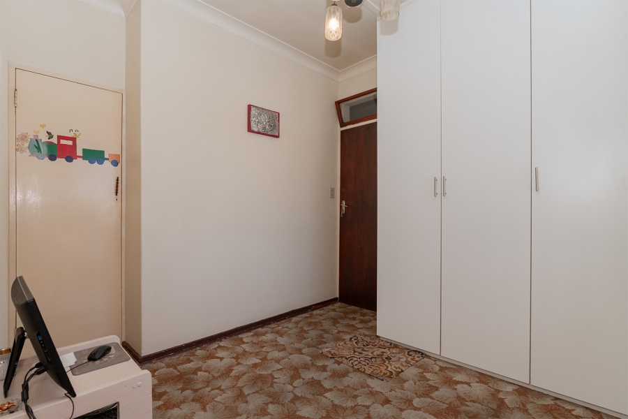 2 Bedroom Property for Sale in Rhodesfield Gauteng