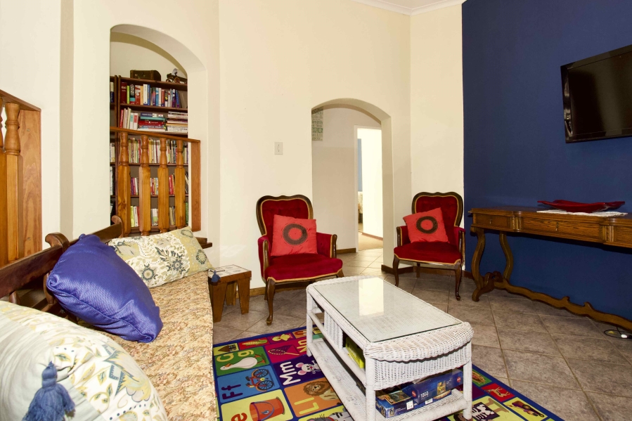 3 Bedroom Property for Sale in Die Hoewes Gauteng