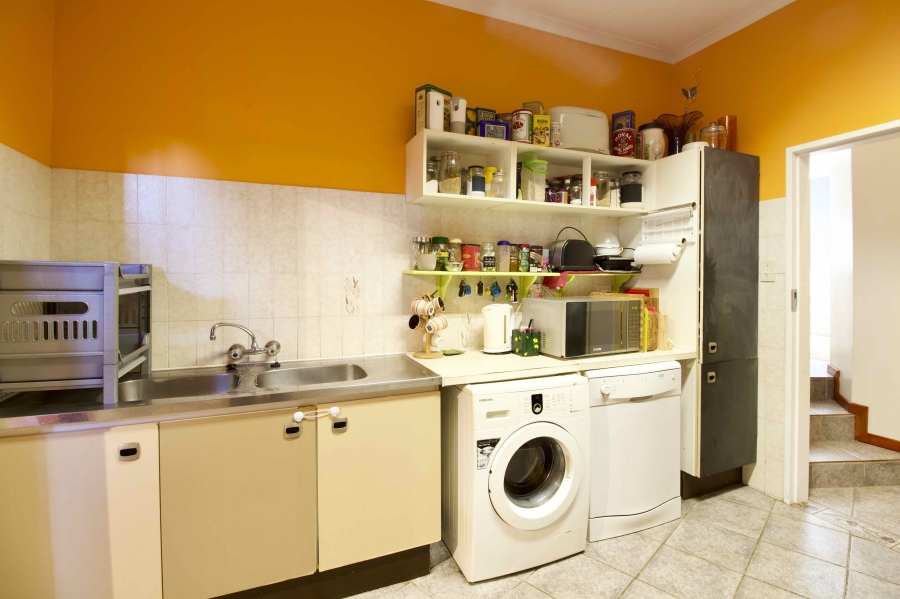 3 Bedroom Property for Sale in Die Hoewes Gauteng