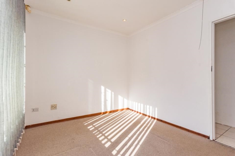 3 Bedroom Property for Sale in Sundowner Gauteng