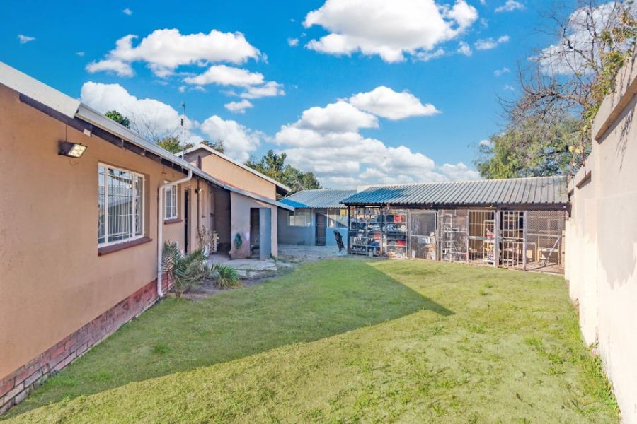 3 Bedroom Property for Sale in Sundowner Gauteng