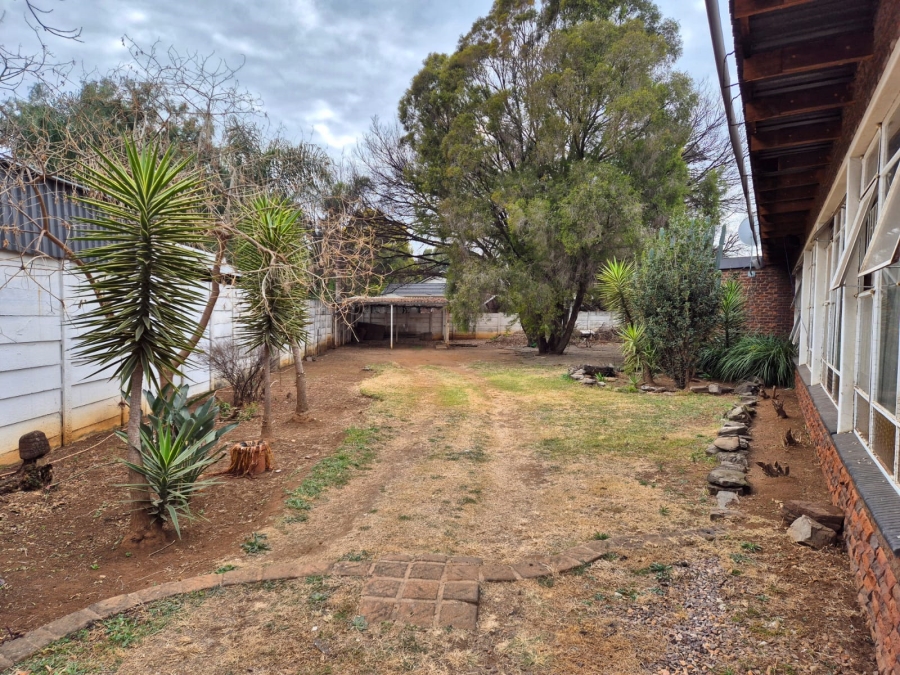 4 Bedroom Property for Sale in Wierda Park Gauteng