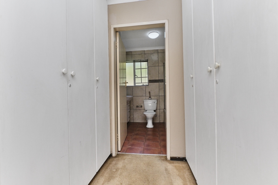 3 Bedroom Property for Sale in Barbeque Downs Gauteng