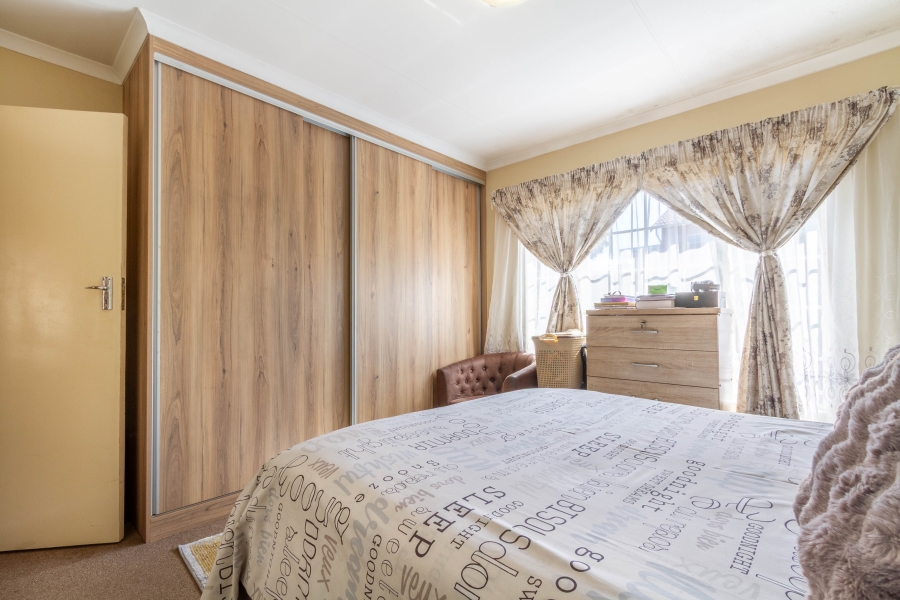 3 Bedroom Property for Sale in Equestria Gauteng