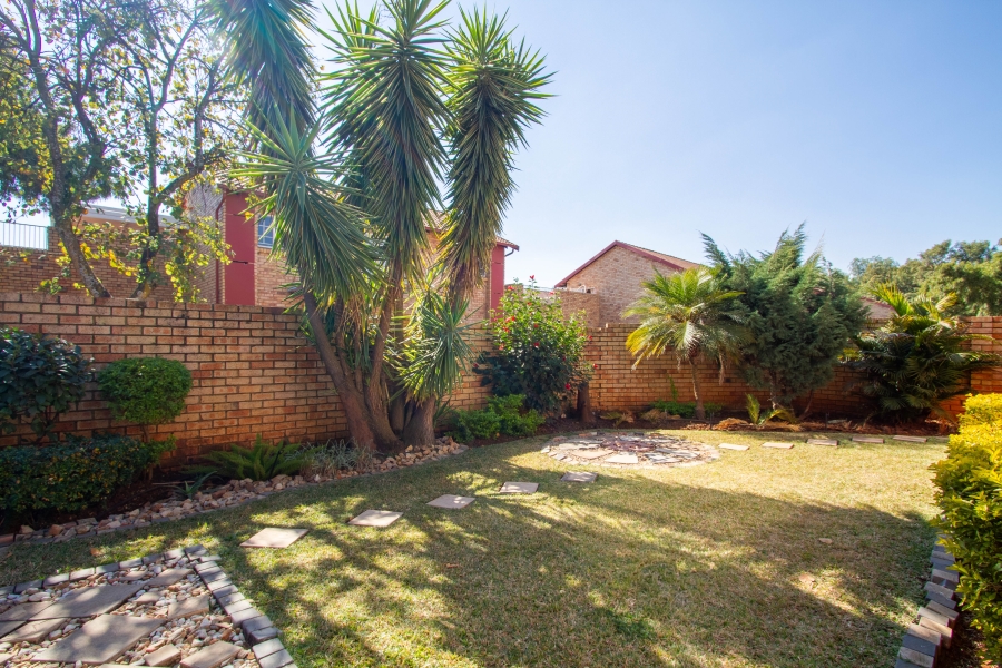 3 Bedroom Property for Sale in Equestria Gauteng