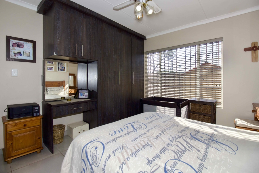 3 Bedroom Property for Sale in Eldoraigne Gauteng