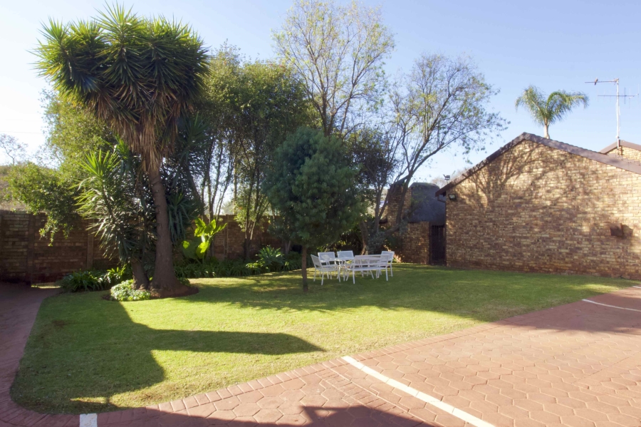3 Bedroom Property for Sale in Eldoraigne Gauteng