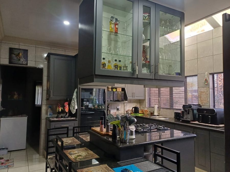 3 Bedroom Property for Sale in Arcon Park Gauteng
