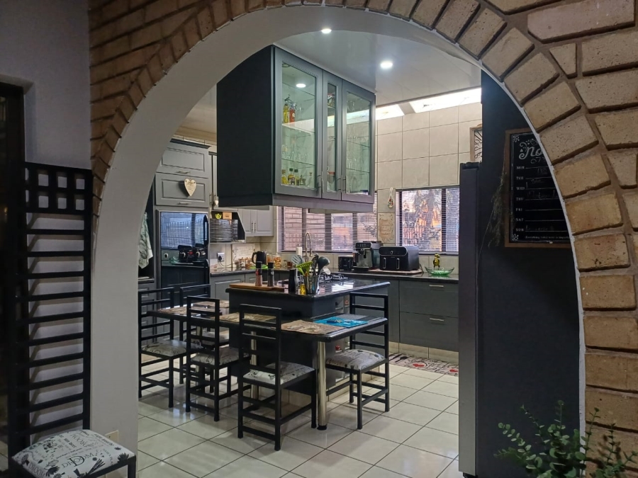 3 Bedroom Property for Sale in Arcon Park Gauteng
