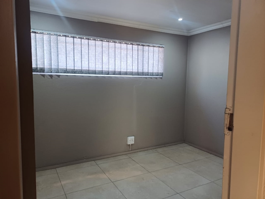 4 Bedroom Property for Sale in Arcon Park Gauteng