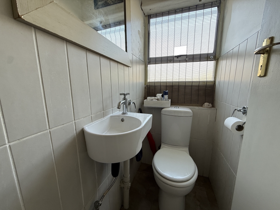 2 Bedroom Property for Sale in Murrayfield Gauteng