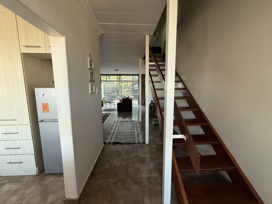 2 Bedroom Property for Sale in Murrayfield Gauteng