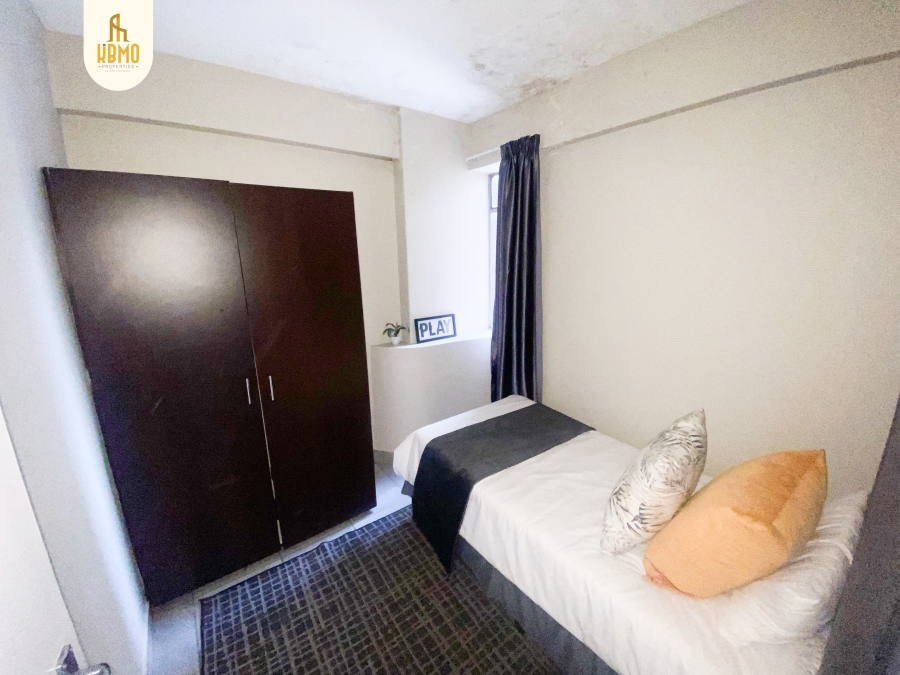 2 Bedroom Property for Sale in Braamfontein Gauteng