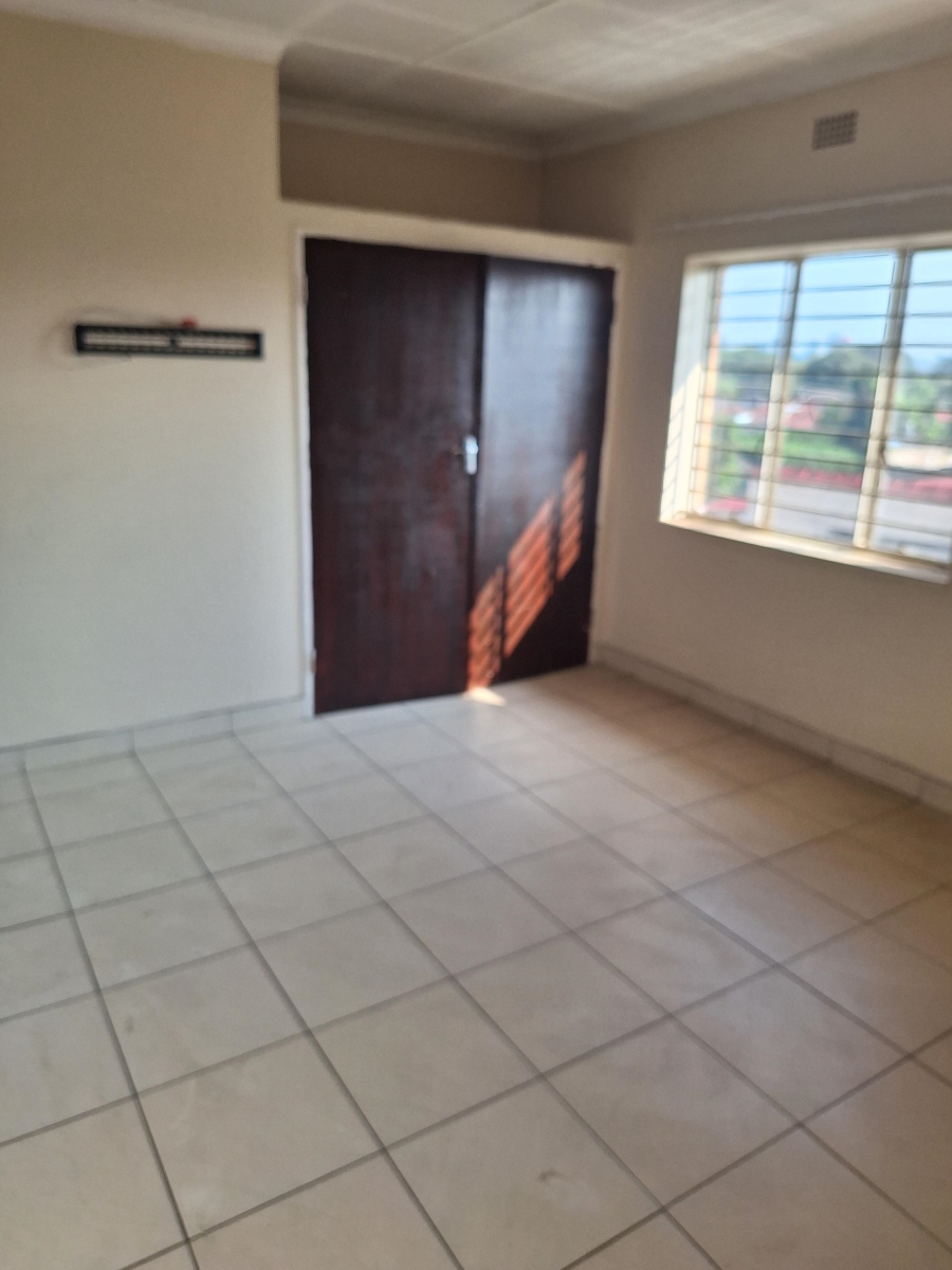 To Let 2 Bedroom Property for Rent in Regents Park Gauteng