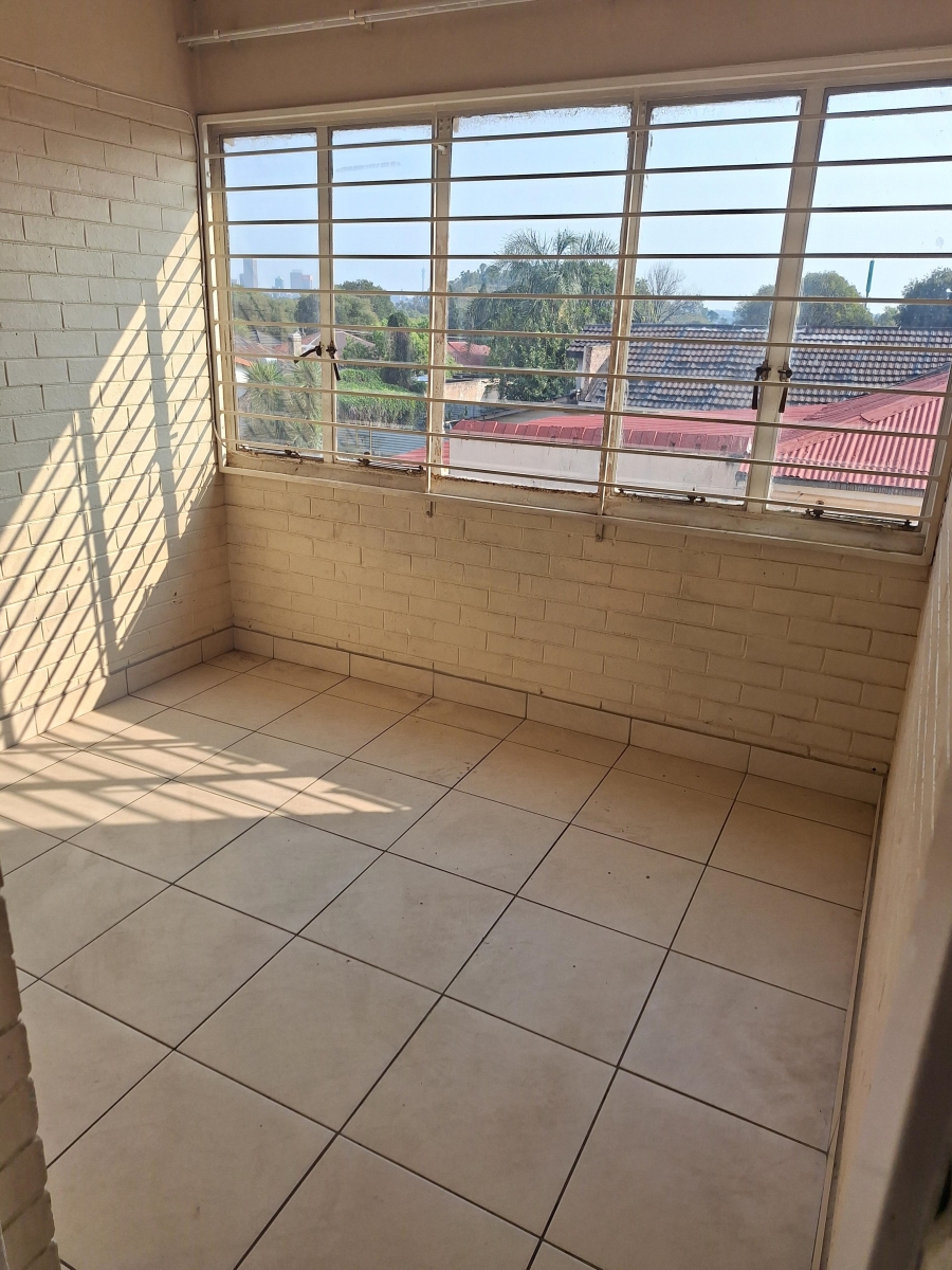 To Let 2 Bedroom Property for Rent in Regents Park Gauteng