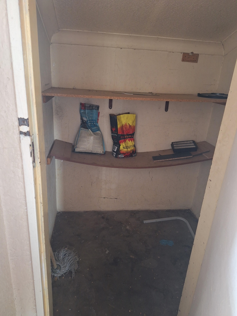 To Let 2 Bedroom Property for Rent in Regents Park Gauteng